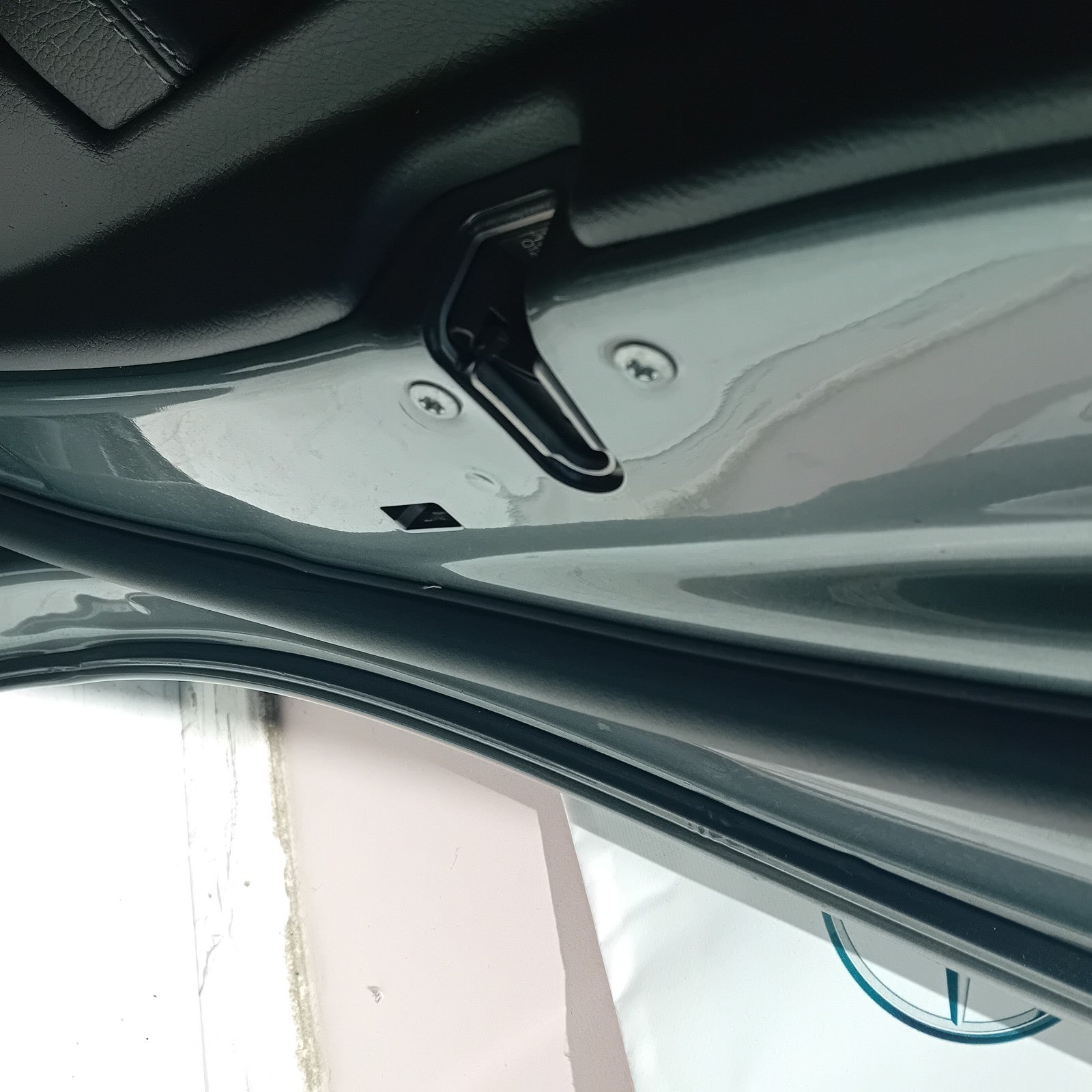 MERCEDES C-CLASS W205 COP PASSENGER REAR DOOR N/S/R GREY 2014 ON COMPLETE FMD168