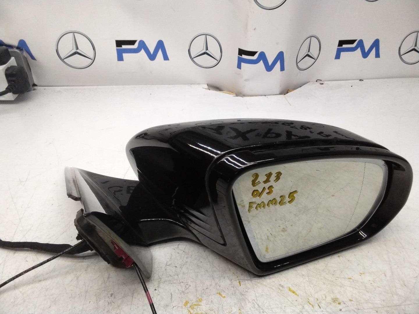 MERCEDES E-CLASS  W213 DRIVER SIDE WING MIRROR A2138100201 BLACK FMM25