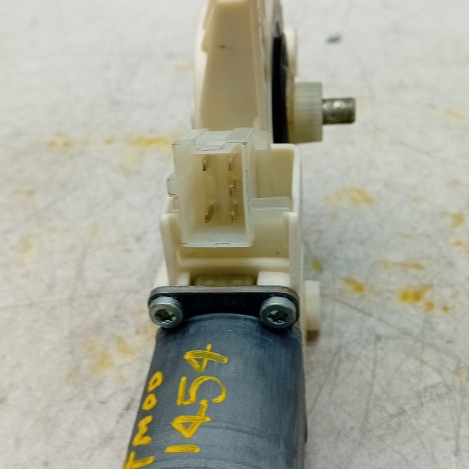 MERCEDES B-CLASS W246 WINDOW REGULATOR MOTOR RIGHT OSF A2469065200 FM001454