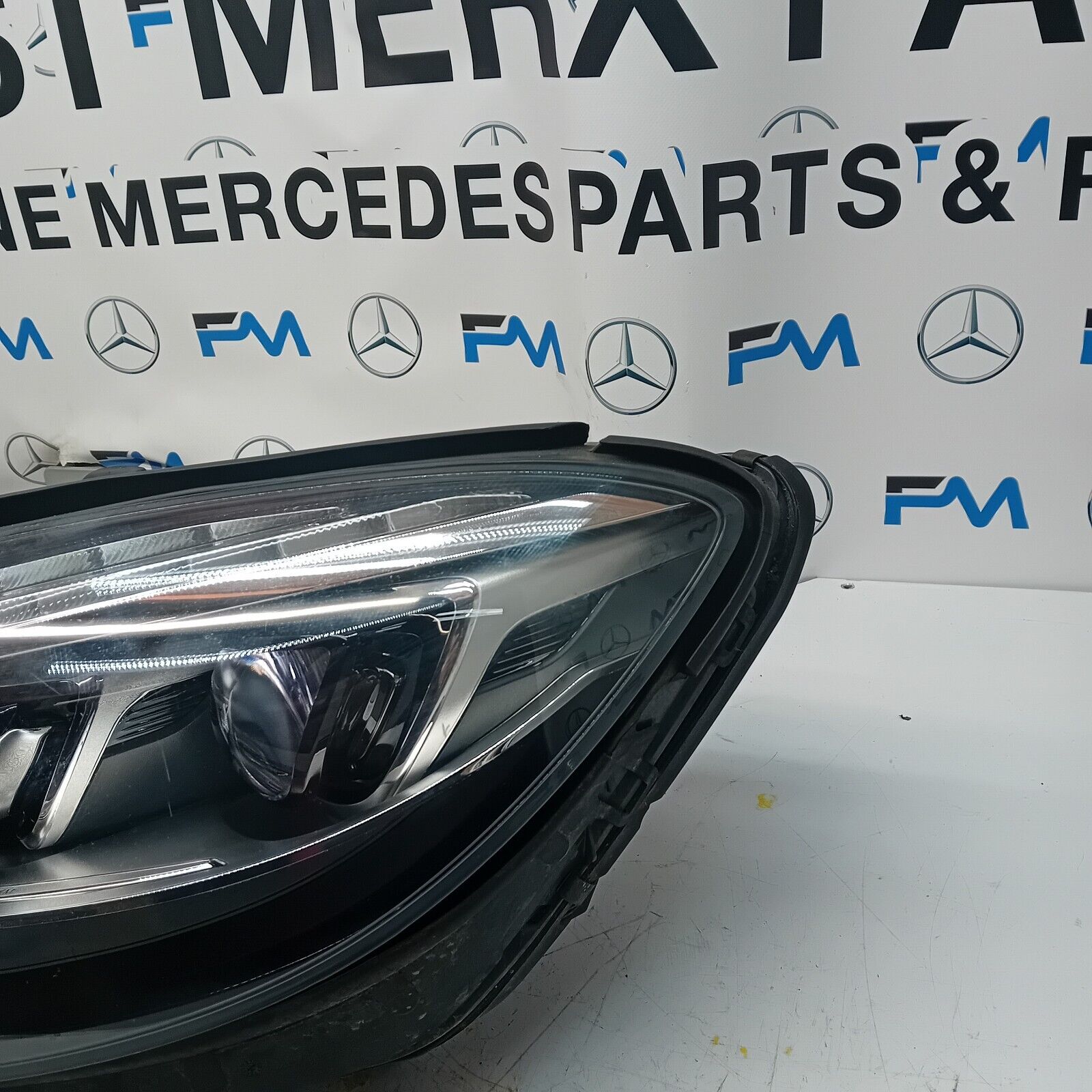 MERCEDES S-CLASS 2014 ONWARDS W222 HEADLIGHT PASSENGE SIDE OS A2229068602 FMH152