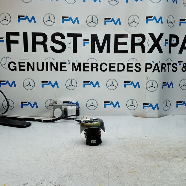 MERCEDES BENZ C-CLASS W205 DASHBOARD AIR VENT 2016 A2058304300 FM001519