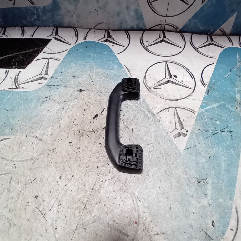 MERCEDES BENZ A CLASS W176 2012-2016 FRONT DRIVER SIDE GRAB HANDLE A0998150036