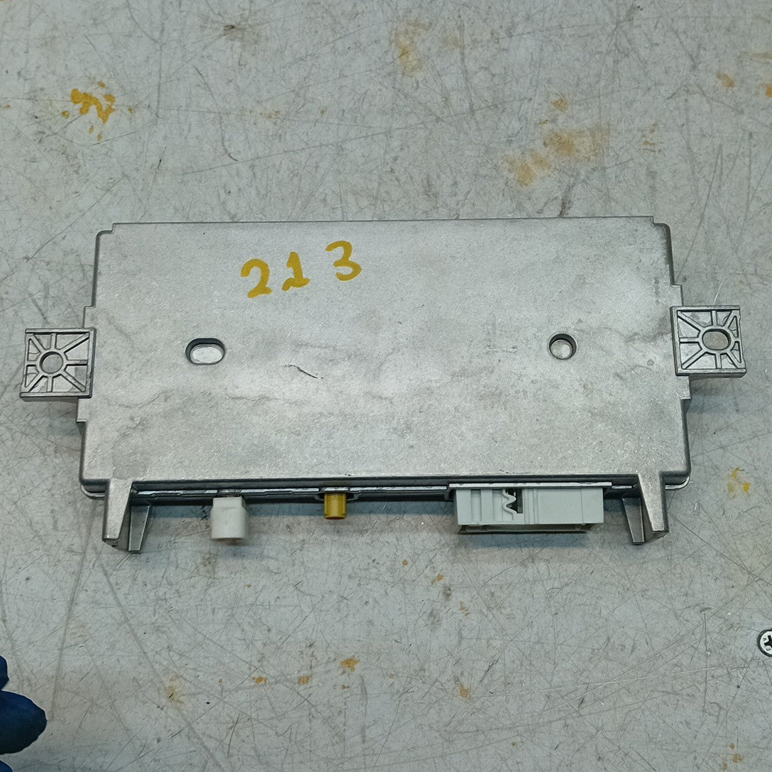 MERCEDES C-CLASS W213 BLUETOOTH PARKING CONTROL MODULE A2139000414 FM001260