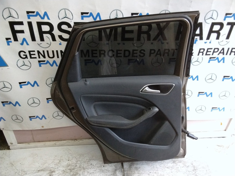 MERCEDES B-CLASS W246 DRIVER REAR DOOR OSR BROWN 2012-19 COMPLETE FMD324