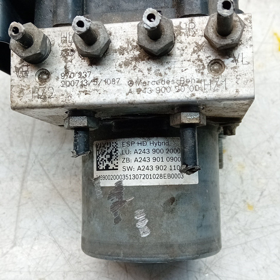 MERCEDES BENZ A-CLASS W177 ABS PUMP MODULE CONTROL UNIT A2439002000 FM001340