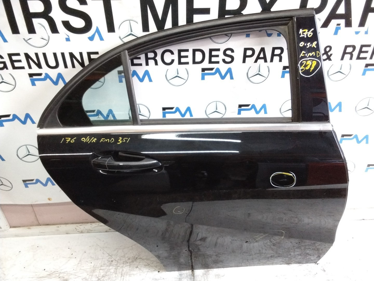 MERCEDES A-CLASS W176 DRIVER REAR DOOR OSR BLACK 2012-18 COMPLETE FMD351