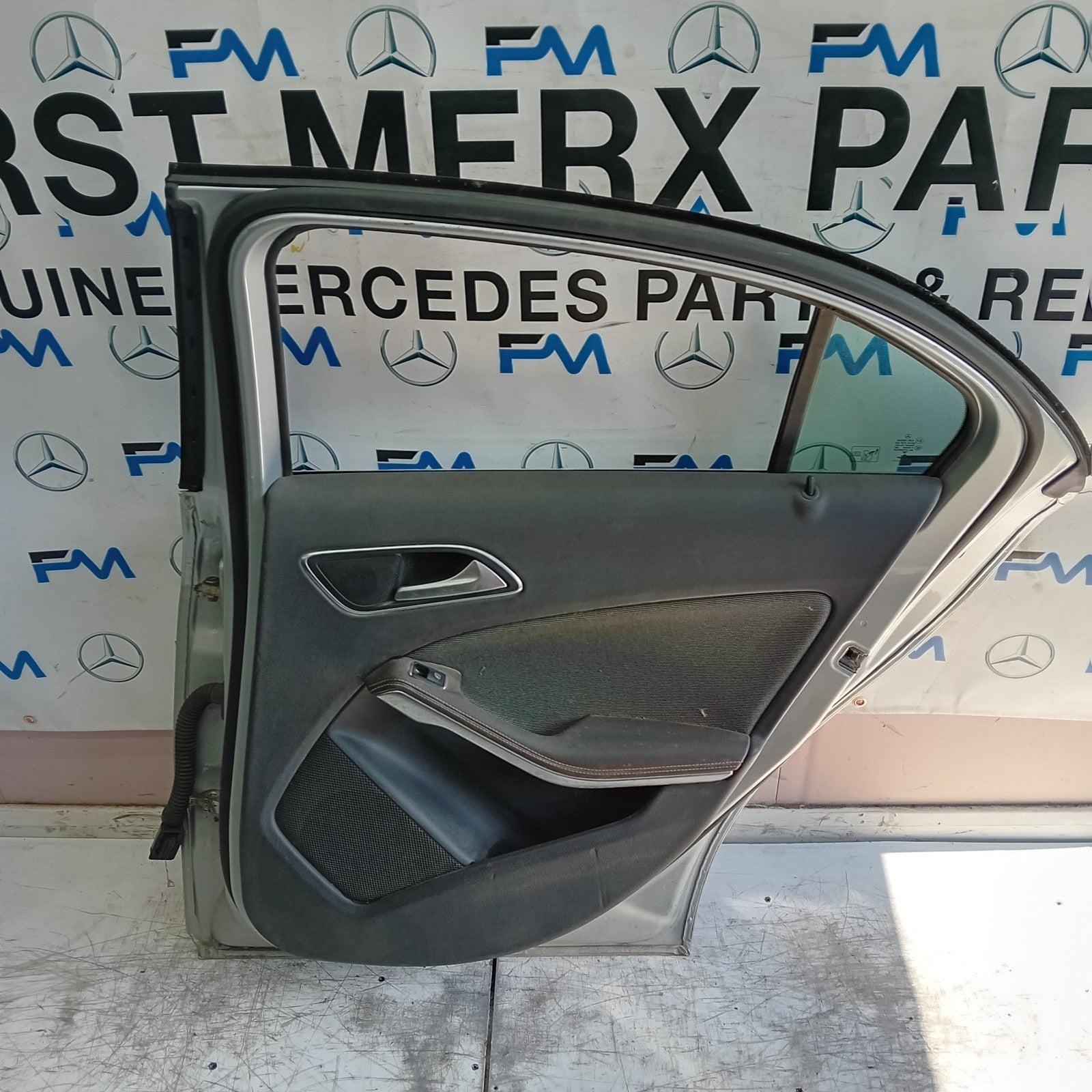 MERCEDES BENZ  A-CLASS W176 DRIVER REAR DOOR OSR 2012 SILVER COMPLETE FMD488