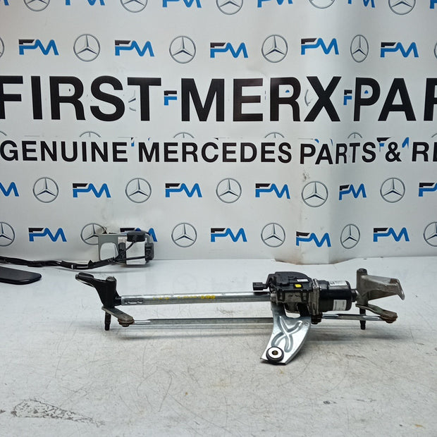 MERCEDES BENZ A-CLASS W177 WIPER MOTOR FRONT AND LINKAGE A1778206801 FM001600