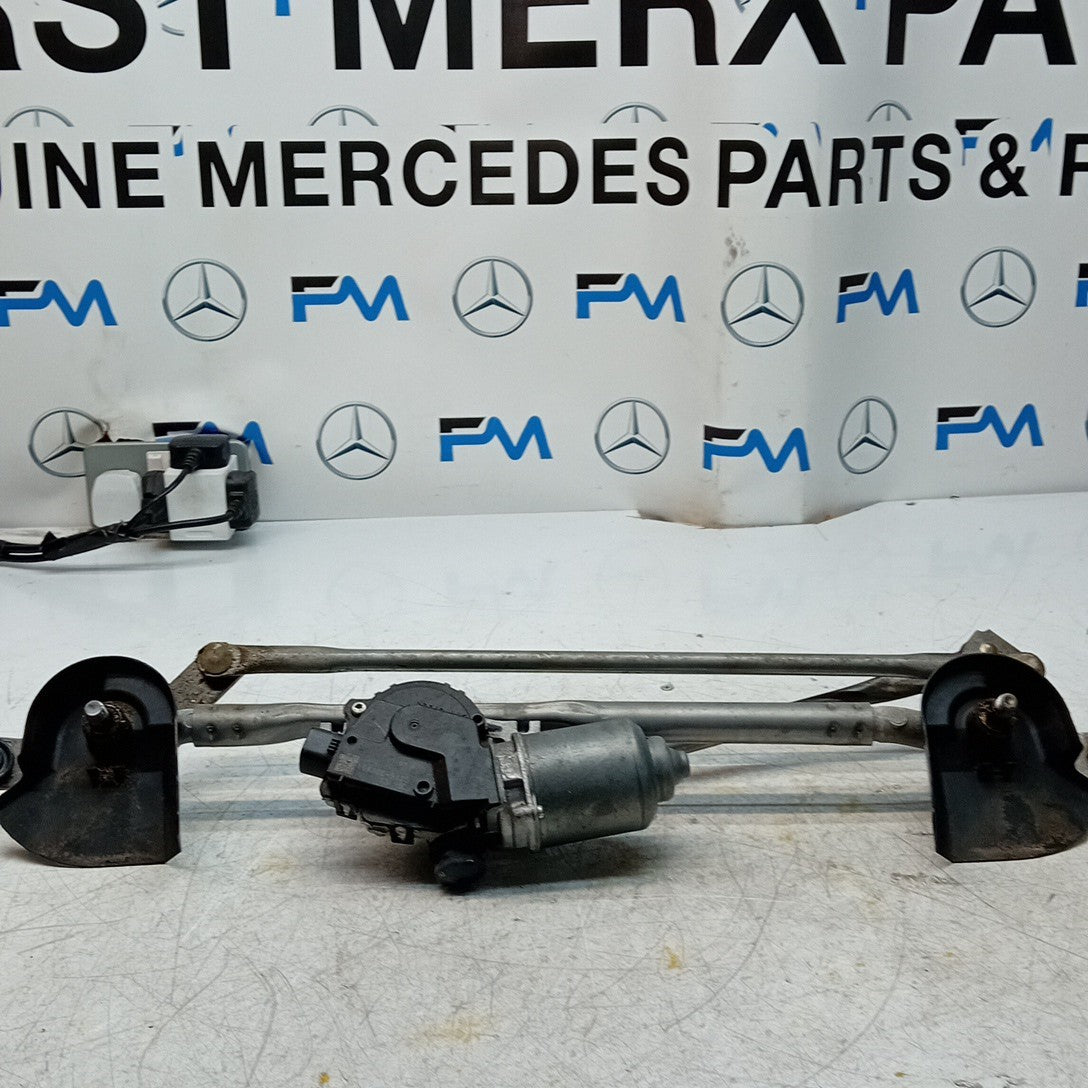MITSUBISHI OUTLANDER MK3 WIPER MOTOR FRONT AND LINKAGE 1593005620 FM001602
