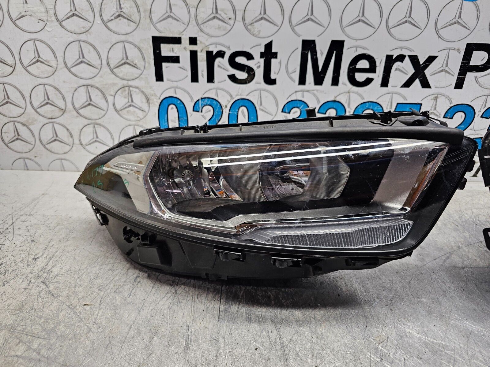MERCEDES BENZ A- CLASS  W177 HALOGEN HEADLIGHT ( O.S & N.S )