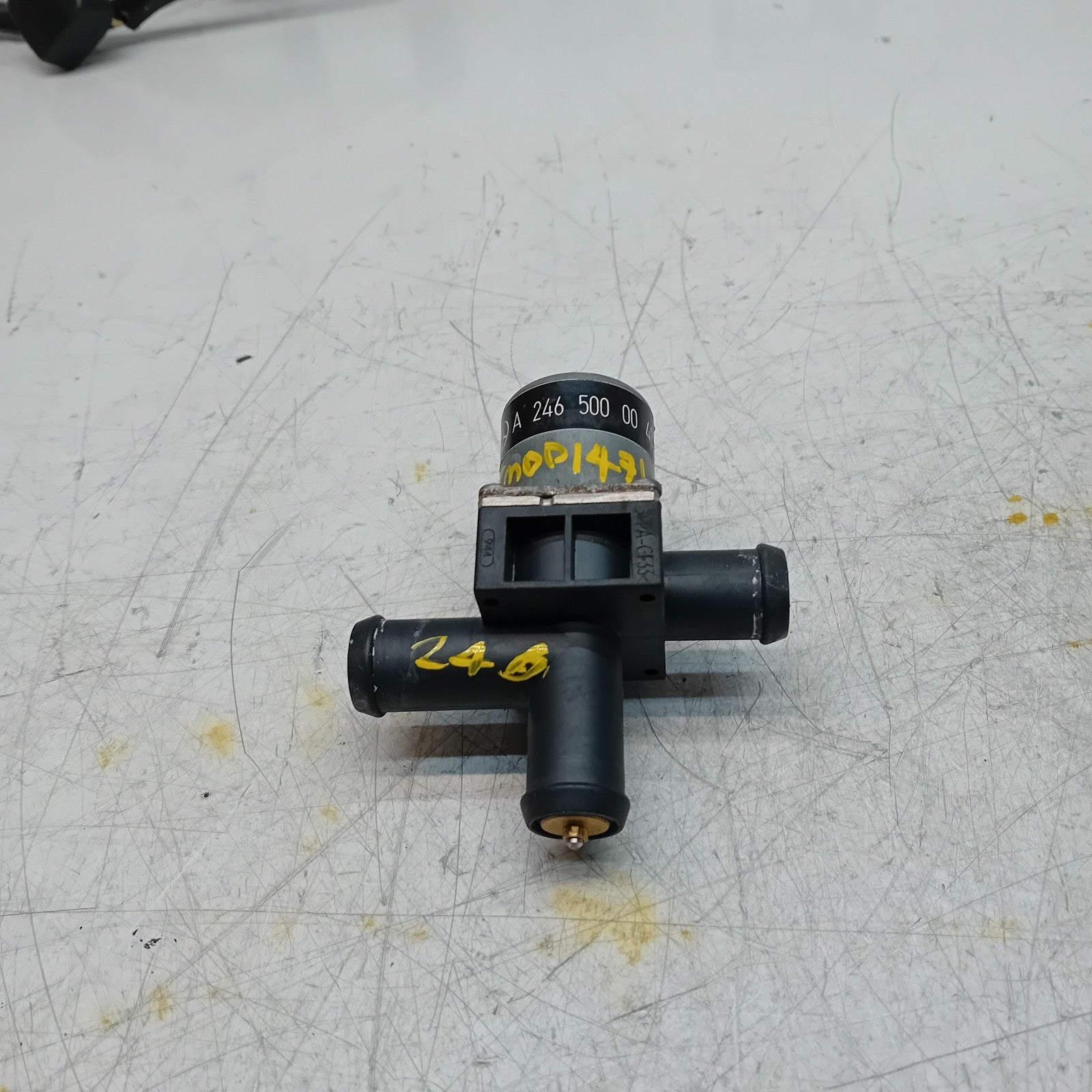 MERCEDES BENZ B-CLASS W211 HYBR ELECTRIC COOLANT WATER PUMP A2465000040 FM001471