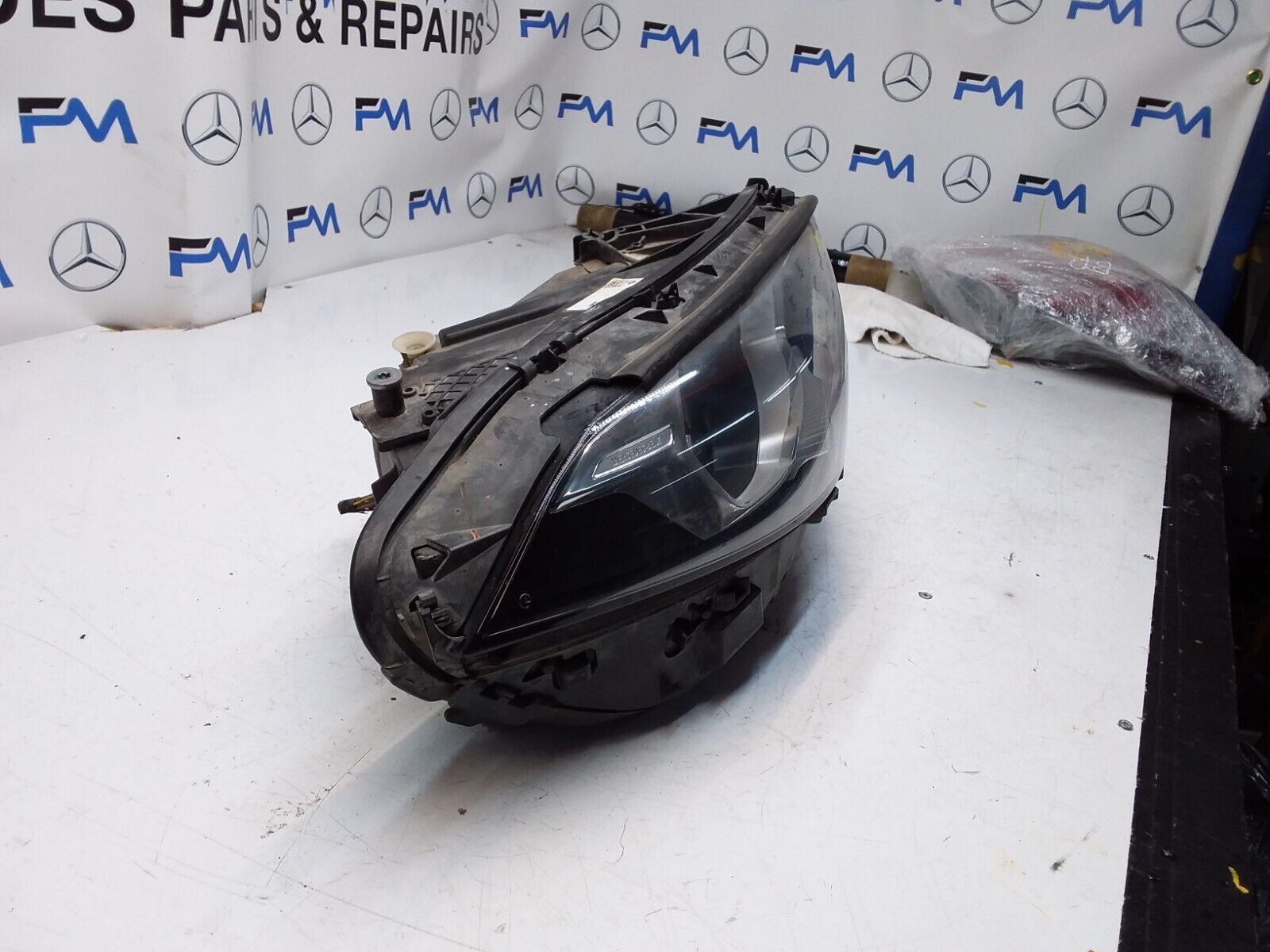 2018 Onwards MERCEDES A CLASS W177 HEADLIGHT LED PASSENGER N/S A1779062400 FMH87