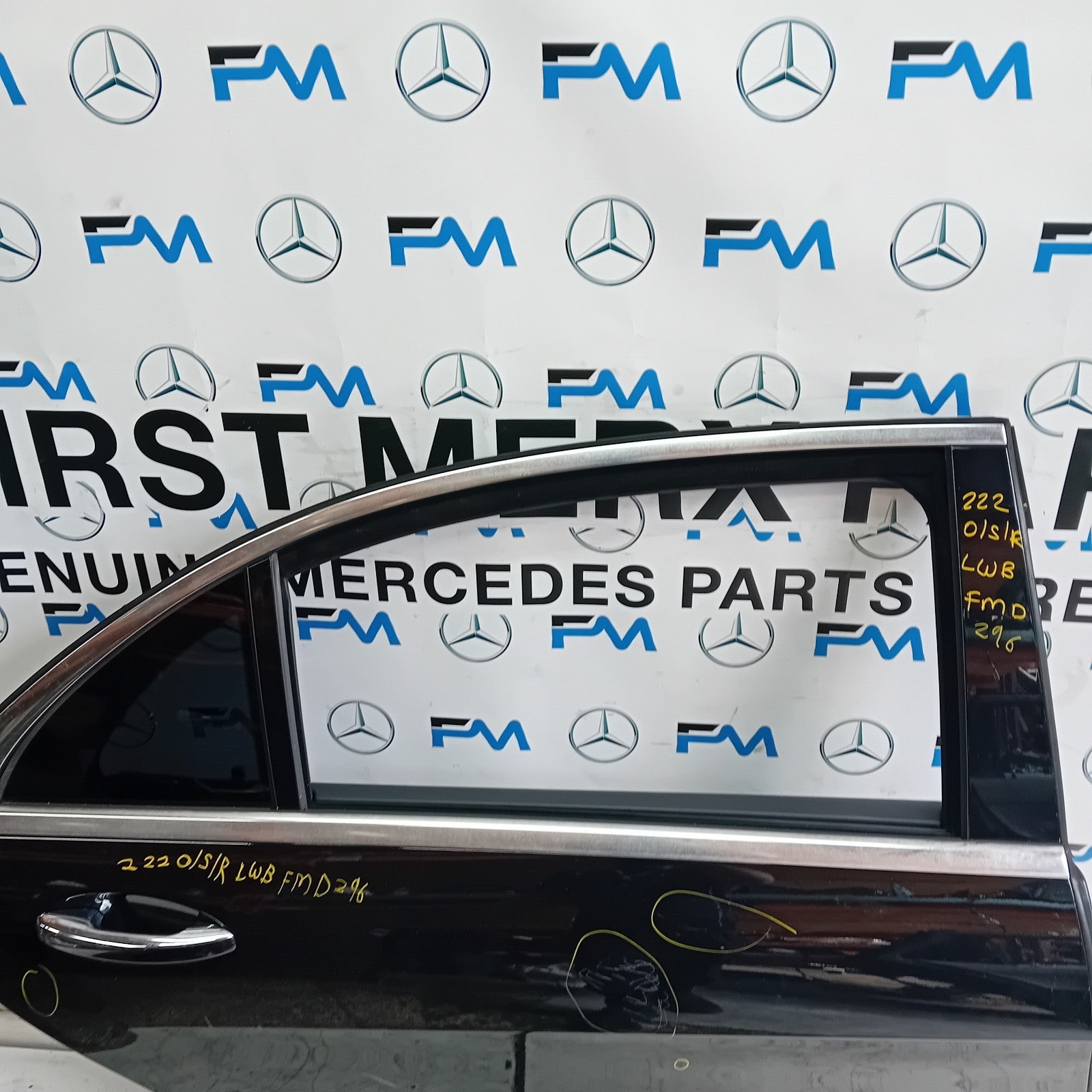 MERCEDES S-CLASS W222 SLN DRIVER REAR DOOR OSR BLACK 2014 ON COMPLETE FMD296