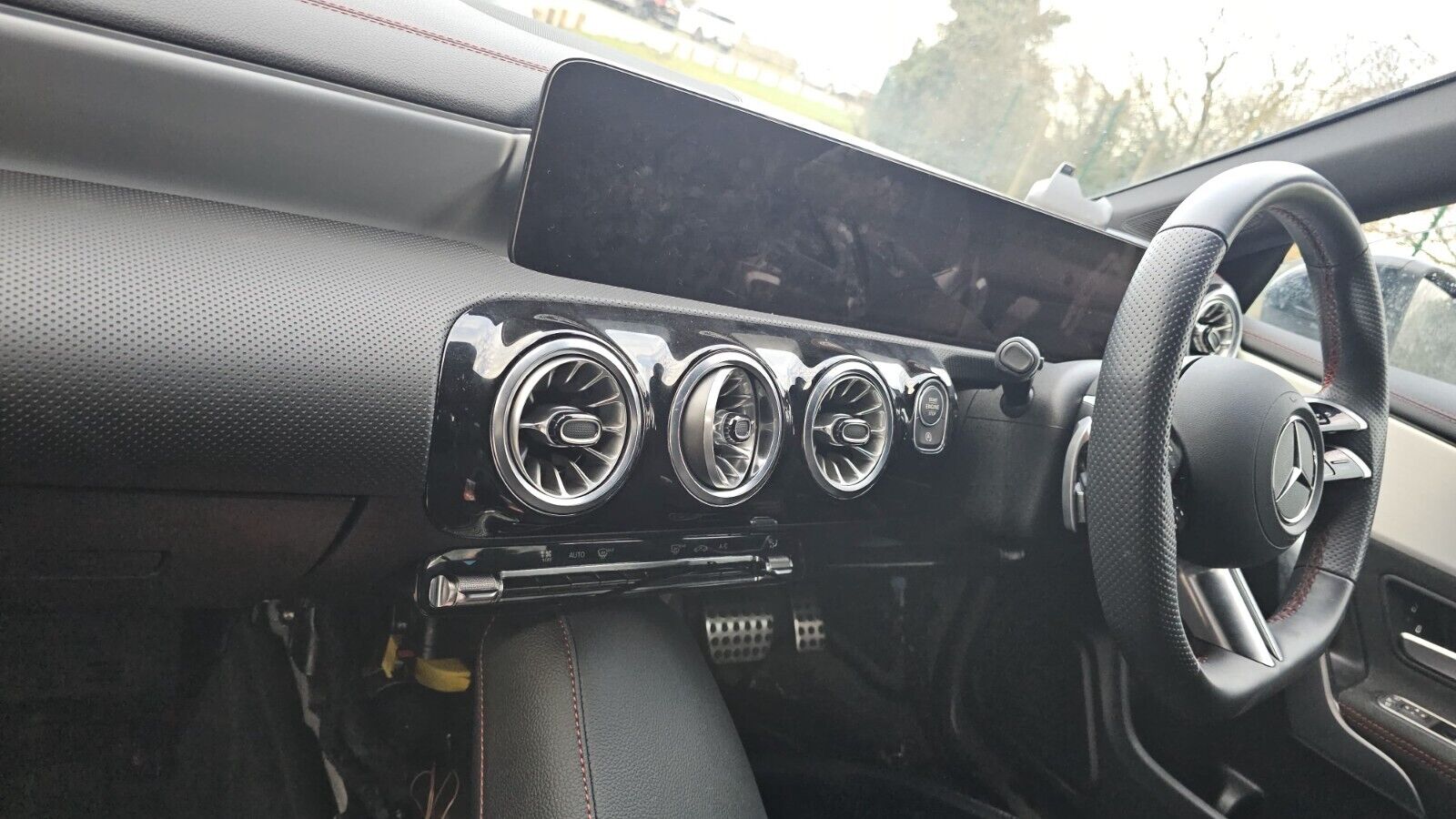 MERCEDES BENZ CLA W118 COUPE- BREAKING/SUSPENSION LEGS (ALL)