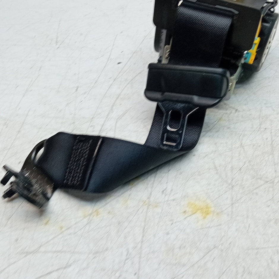 MERCEDES E-CLASS W213 REAR PASSENGER SIDE SEAT BELT BLACK A2138605301 FM001380
