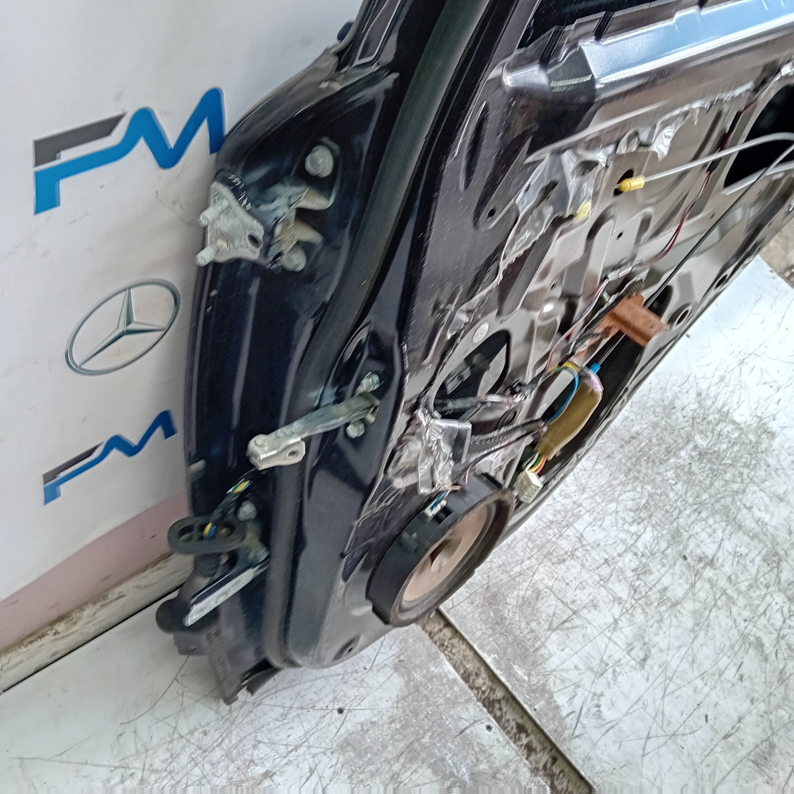 MITSUBISHI OUTLANDER MK3 DRIVER SIDE REAR DOOR OSR 2013 BLACK FMD419
