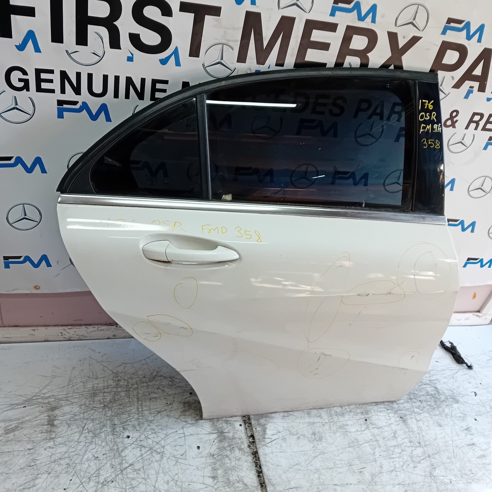 MERCEDES A-CLASS W176 DRIVER REAR DOOR OSR 2012-18 WHITE COMPLETE FMD358