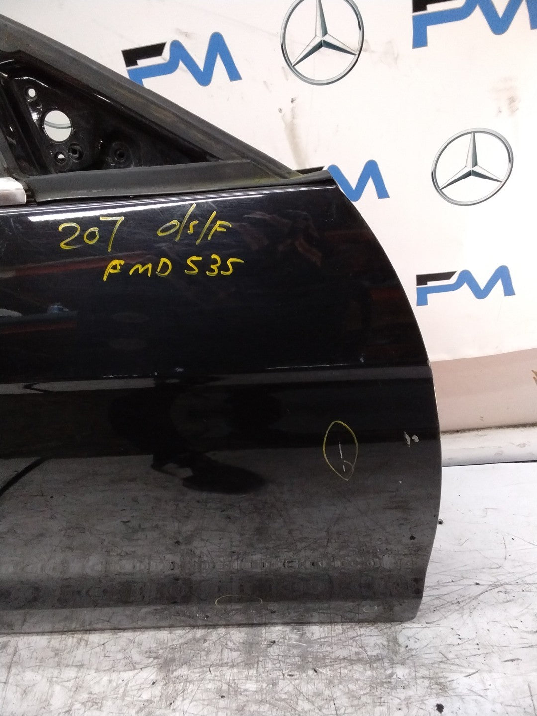 MERCEDES BENZ  E-CLASS W207 DRIVER FRONT DOOR OSF BLACK 2009-16  FMD535