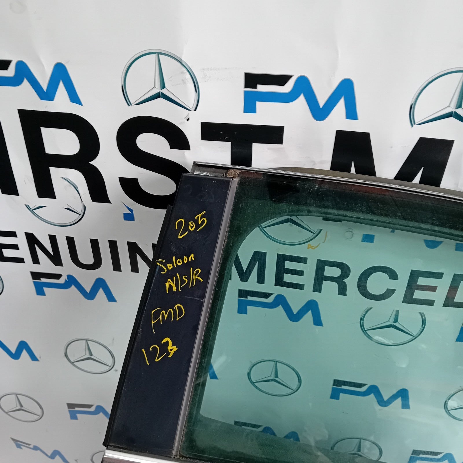 MERCEDES BENZ C-CLASS W205 PASSENGER SIDE REAR DOOR N/S/R GREY FMD123