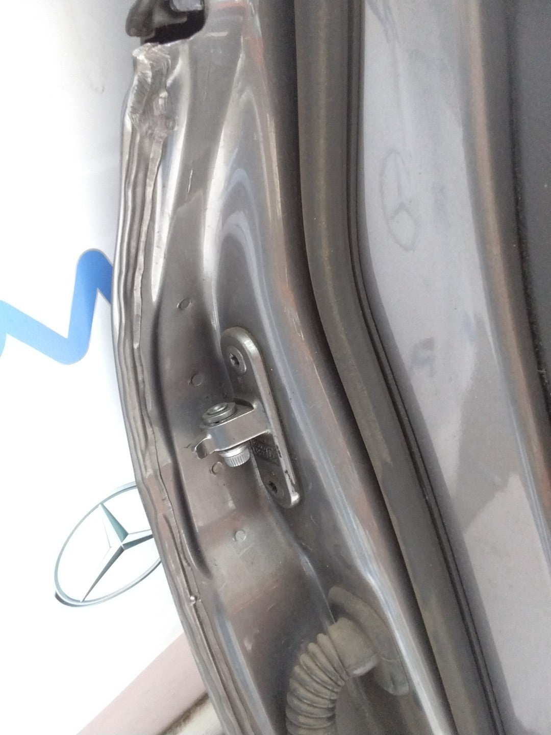 MERCEDES BENZ  A-CLASS W176 DRIVER SIDE REAR DOOR N/S/R COMPLETE GREY FMD55
