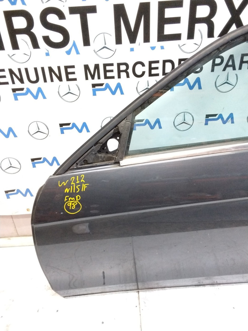 MERCEDES BENZ  E-CLASS W212 PASSENGER SIDE FRONT DOOR N/S/F COMPLETE GREY FMD98