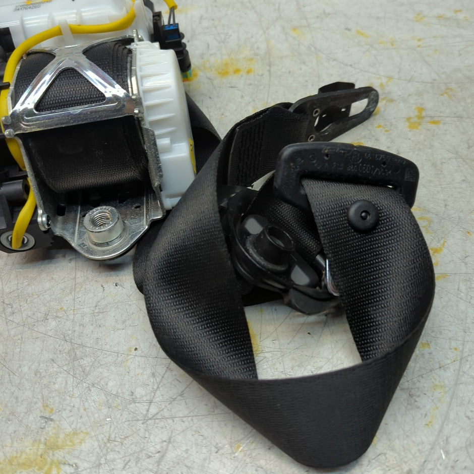MERCEDES E-CLASS W213 FRONT PASSENGER SIDE SEAT BELT BLACK A2138600601 FM001374