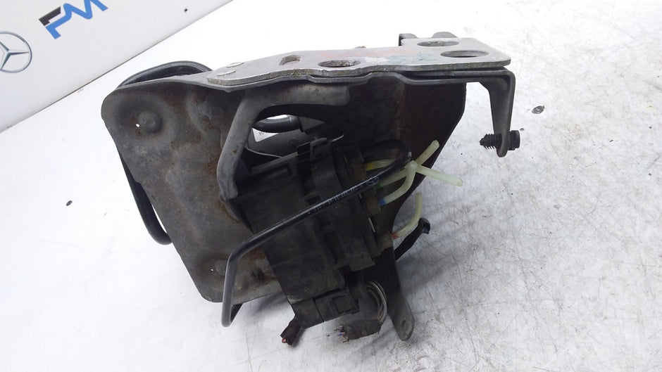 MERCEDES BENZ S-CLASS W222 AIR SUSPENSION COMPRESSOR A2223200604 FMR450