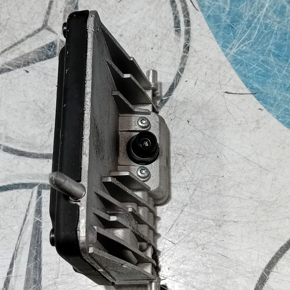 2017/2023 MERCEDES BENZ E-CLASS W213 FRONT WINDSHIELD CAMERA CONTROL A2139007211