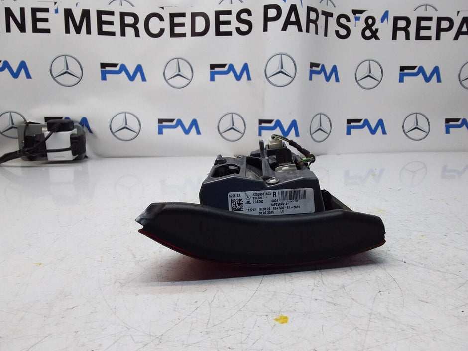2020 MERCEDES  C CLASS W205 REAR DRIVER SIDE O/S LED LIGHT A2059061603 FMT27