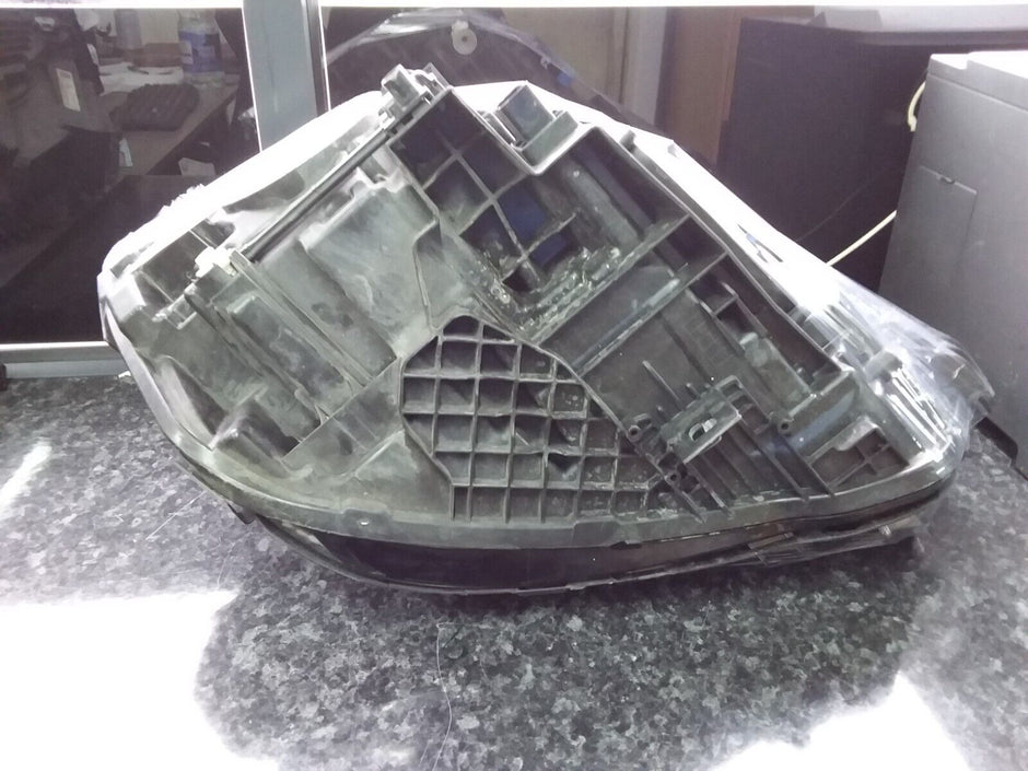 MERCEDES CLA W118 LEFT PASSENGER SIDE MULTI BEAM LED HEADLIGHT 2019-2022 FM44