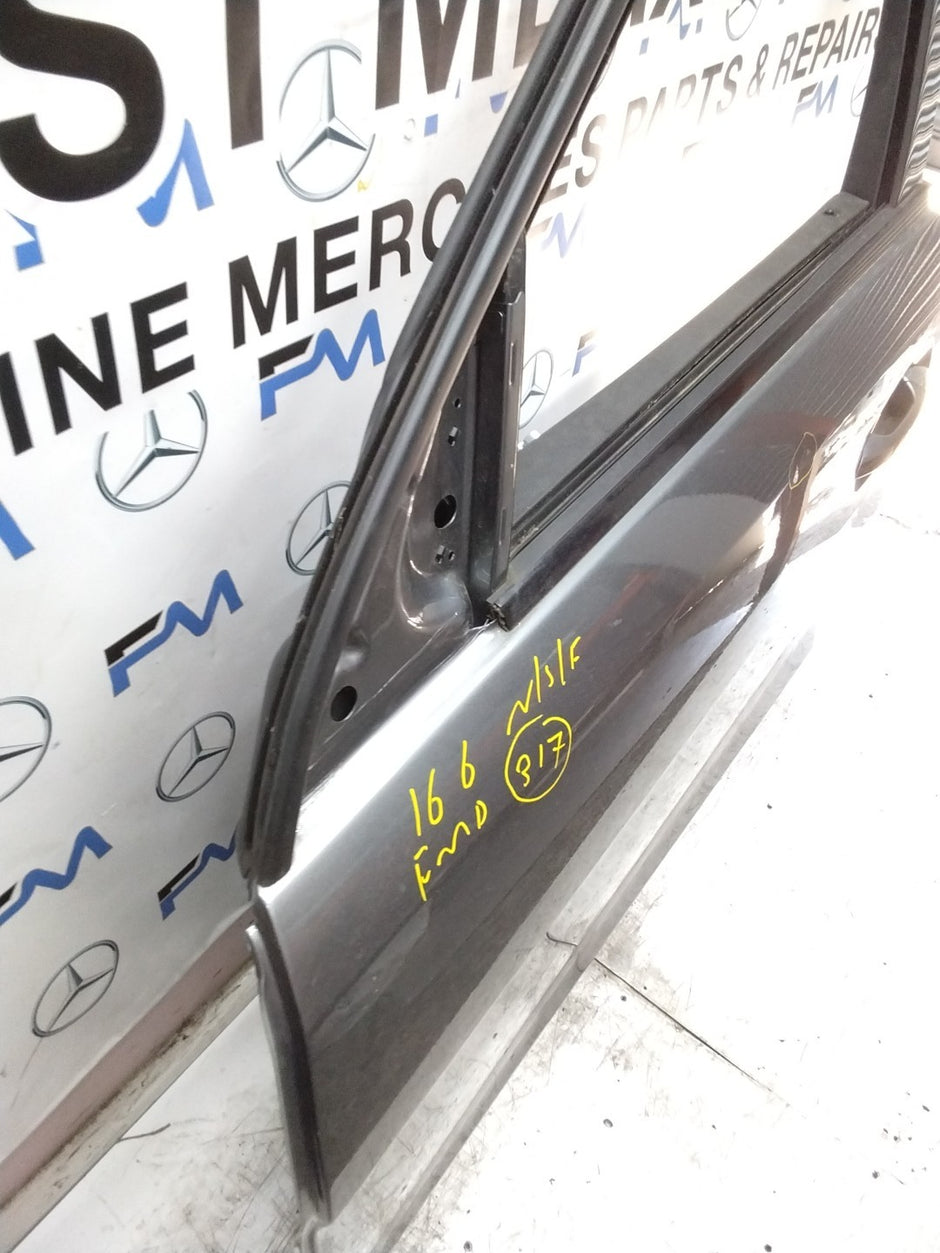 MERCEDES BENZ GLS W166 PASSENGER FRONT DOOR NSF GREY 2013-19 COMPLETE FMD317