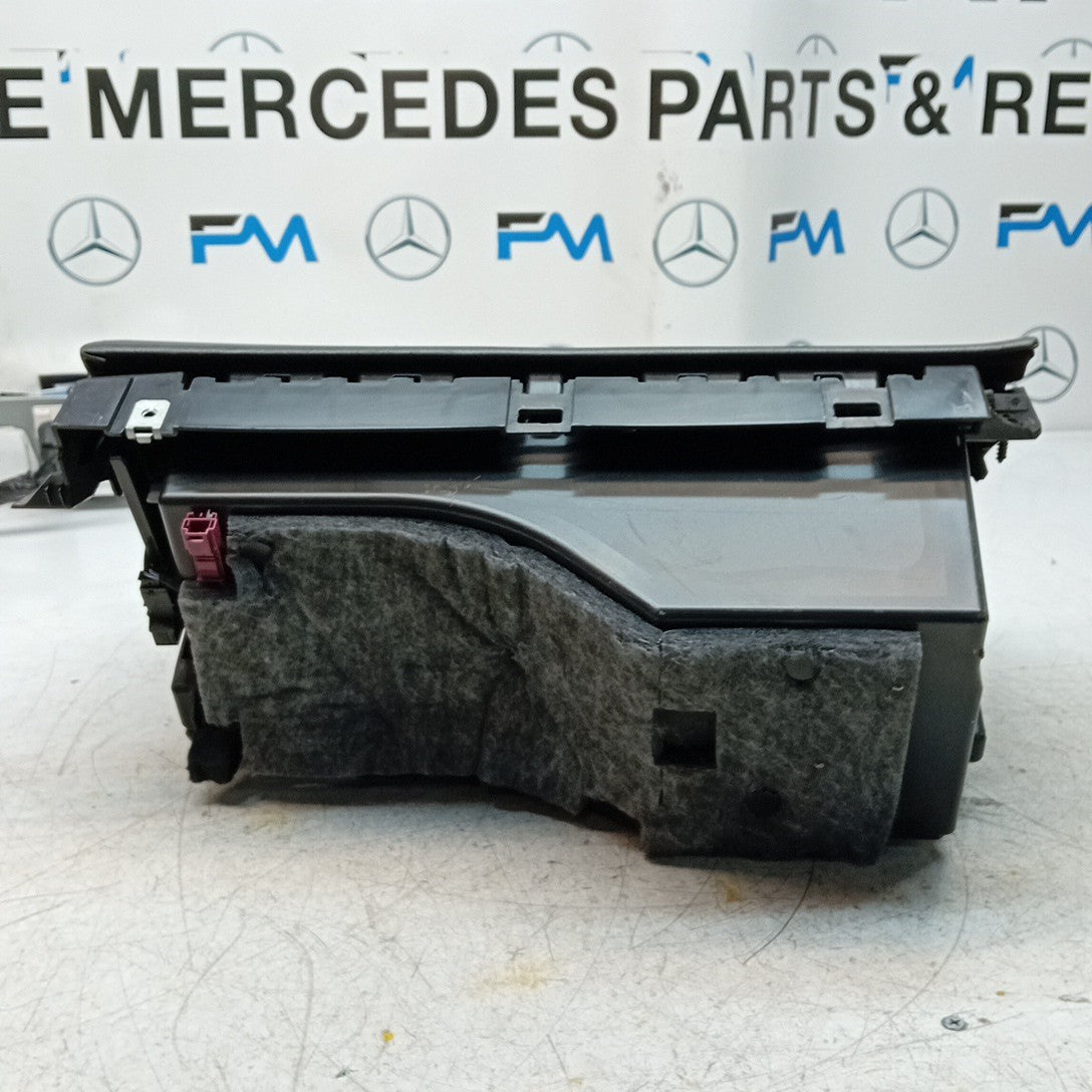 MERCEDES BENZ  C-CLASS W205 DASHBOARD GLOVEBOX  2015 A2057800191 FM001575