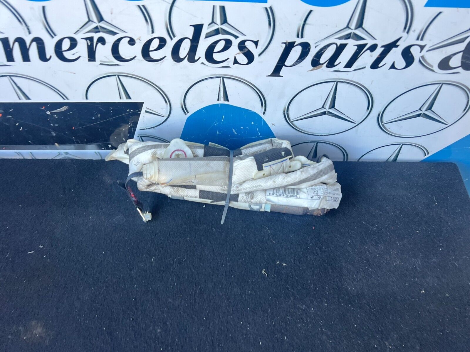 MERCEDES A CLASS CURTAIN AIBAG LEFT SIDE ROOF A1768600102 W176 2012 - 2018