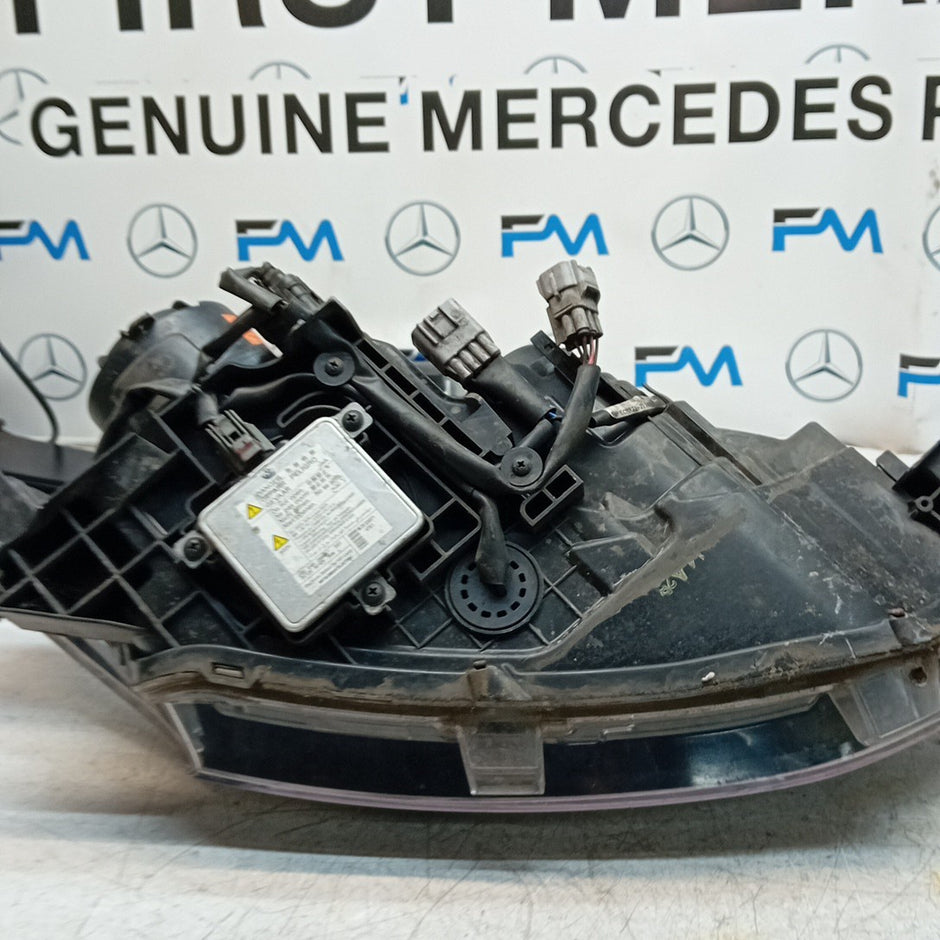 MITSUBISHI OUTLANDER MK3 2015 HEADLIGHT PASSENG NS LEFT L0094E U4YM 1U64 FMH196