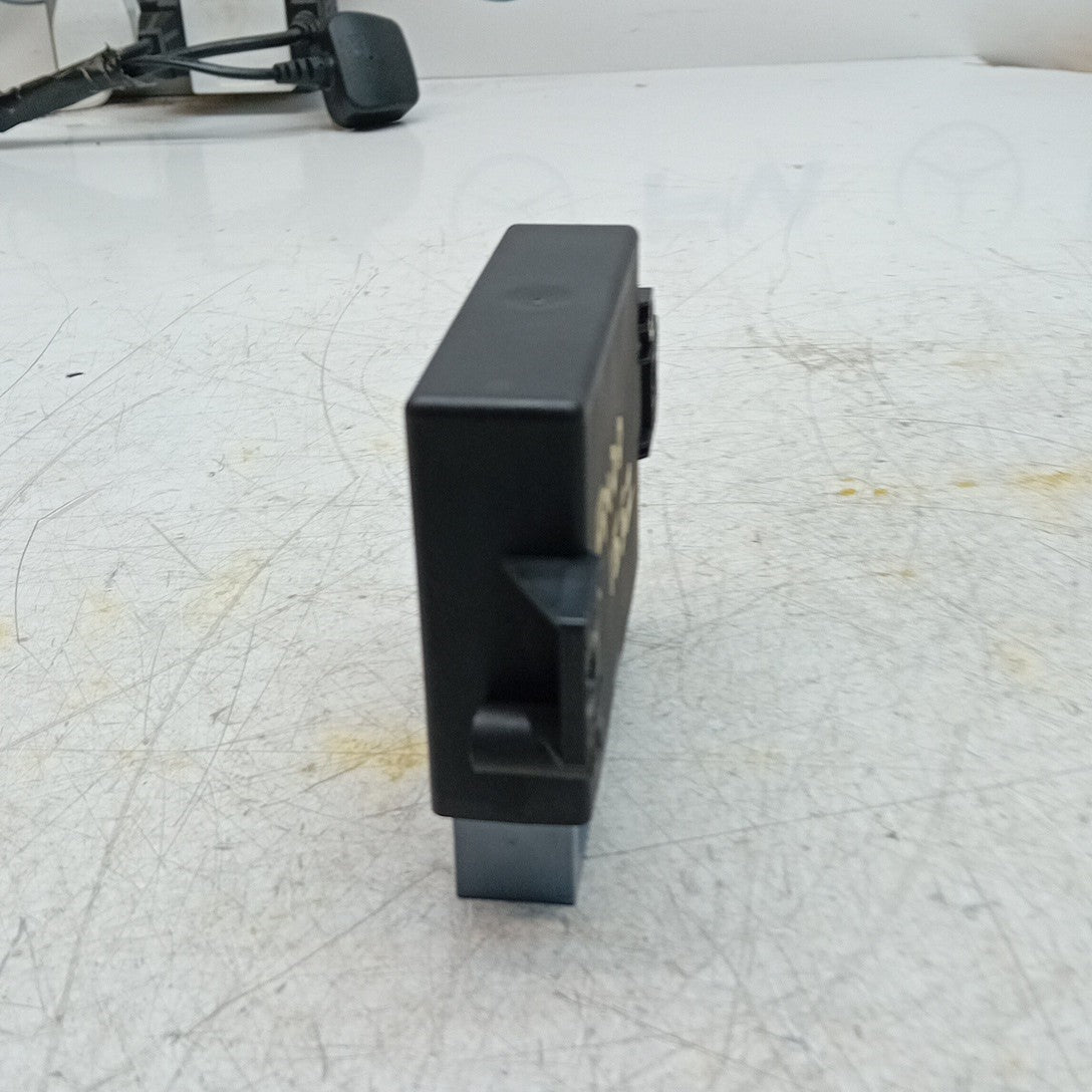 MERCEDES S C-CLASS PARKING SENSOR CONTROL MODULE W205 W222 A0009003706 FM001552