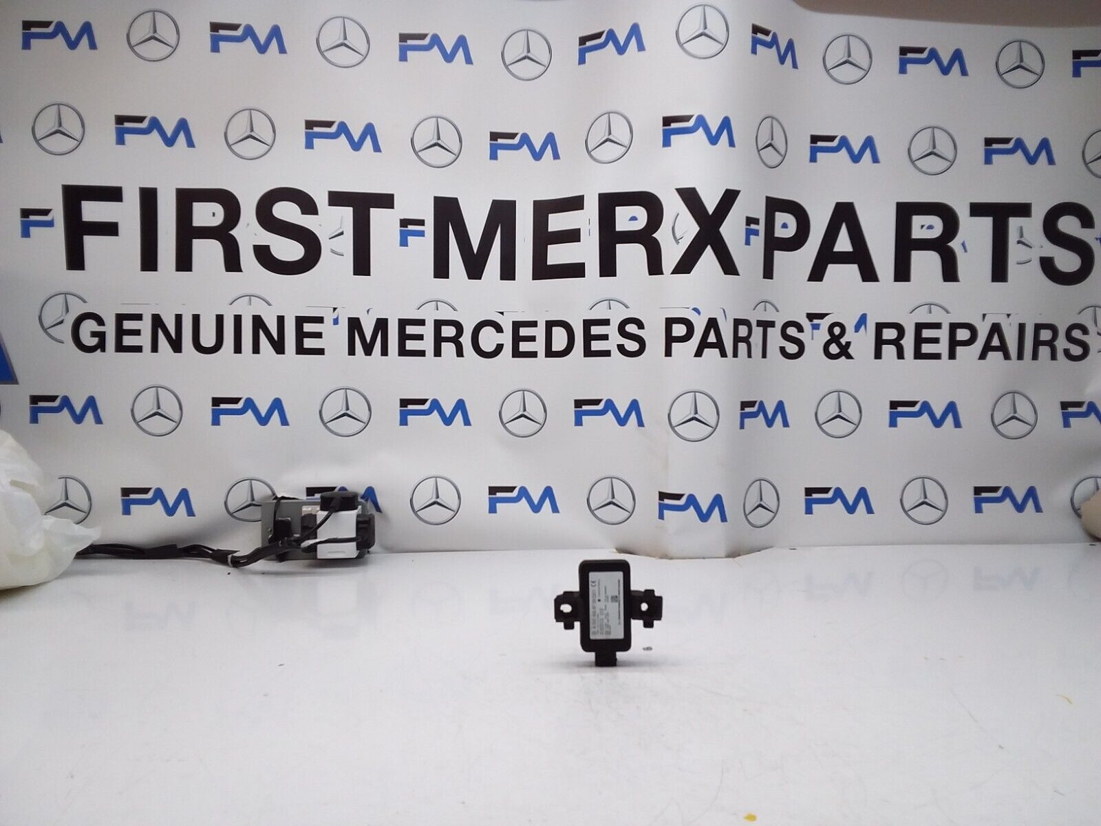 MERCEDES E-CLASS W213 TYRE PRESSURE MONITORING SENSOR A0009008709 FM00458
