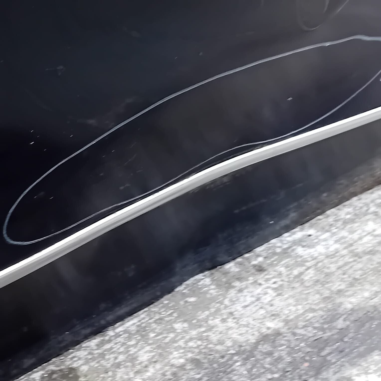 MERCEDES BENZ E-CLASS W212 DRIVER SIDE FRONT DOOR ( OFF SIDE FRONT )