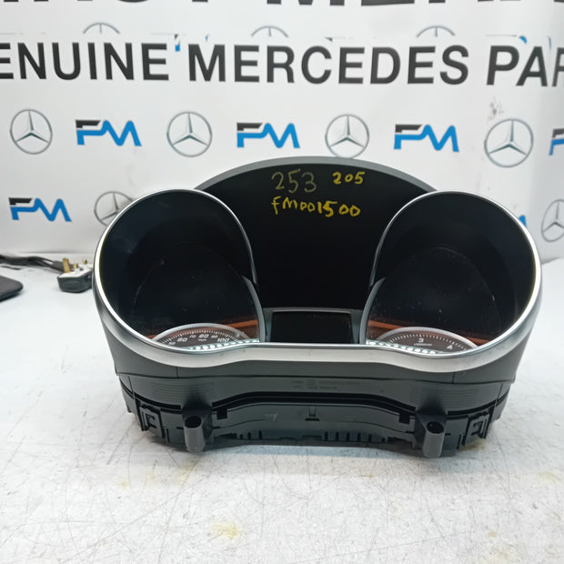 MERCEDES GLC W253  SPEEDOMETER INSTRUMENT CLUSTER BLACK A2059007133 FM001500