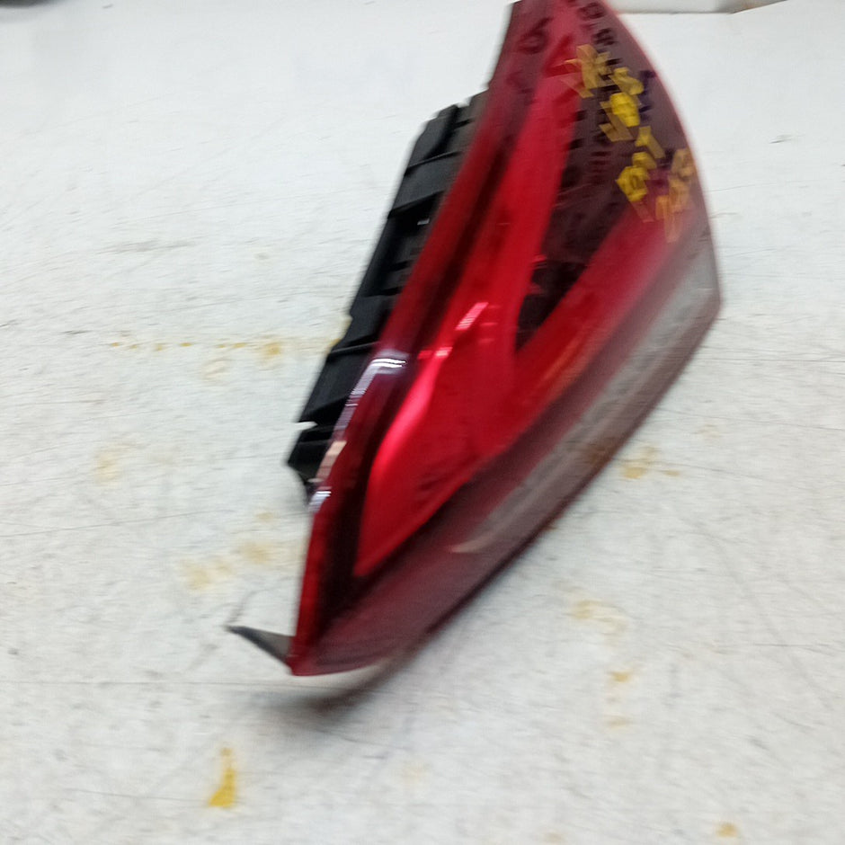 MERCEDES A-CLASS W177 DRIVER RIGHT OS REAR INNER TAIL LIGHT A1779062000 FMT247