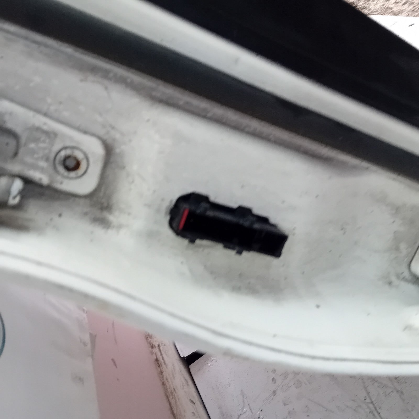 MERCEDES C-CLASS W205 SALOON DRIVER REAR DOOR OSR WHITE 2014ON COMPLETE FMD238