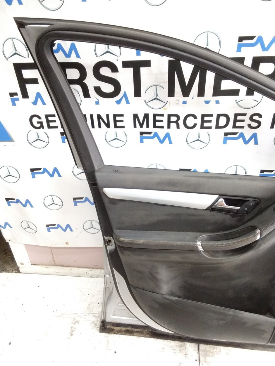 MERCEDES R-CLASS W251 PASSENGER FRONT DOOR NSF SILVER 2005-12 COMPLETE FMD337