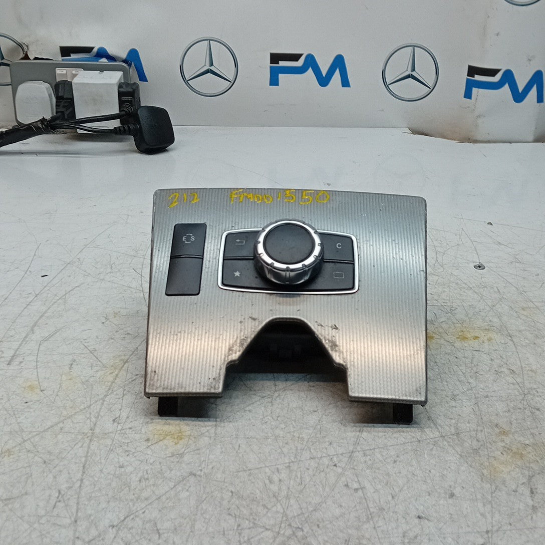 MERCEDES E CLASS W212  SAT NAV MULTIMEDIA  SWITCH A2126806993 2016 FM001550