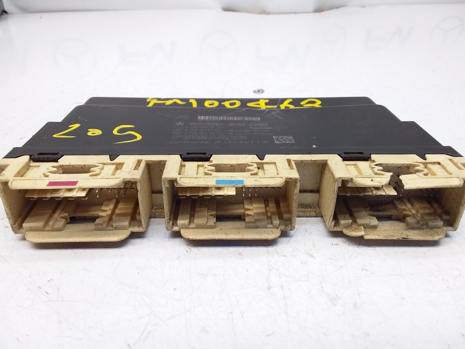 MERCEDES C-CLASS W205 FRONT RIGHT SEAT CONTROL MODULE A2059005222 FM00463