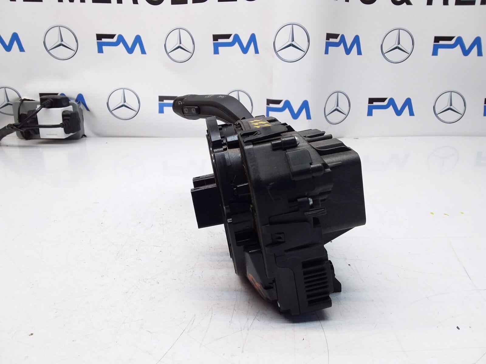 Mercedes  A-CLASS W177 INDICATOR/WIPER GEAR SELECT + SQUIB 10139371 2018 FM00530