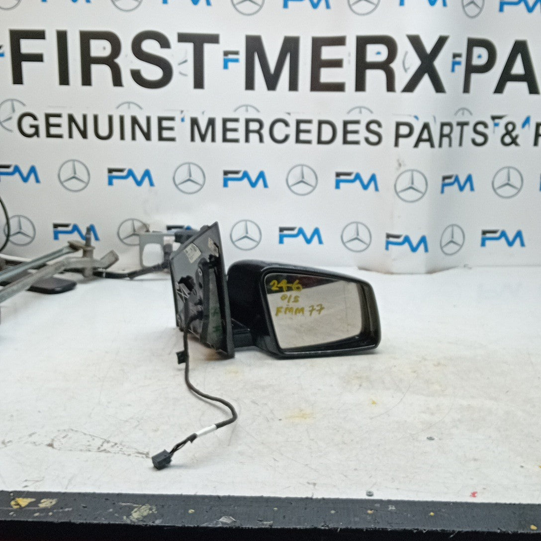 MERCEDES B-CLASS W246 DRIVER WING MIRROR IS BLACK A2468103016 FMM77