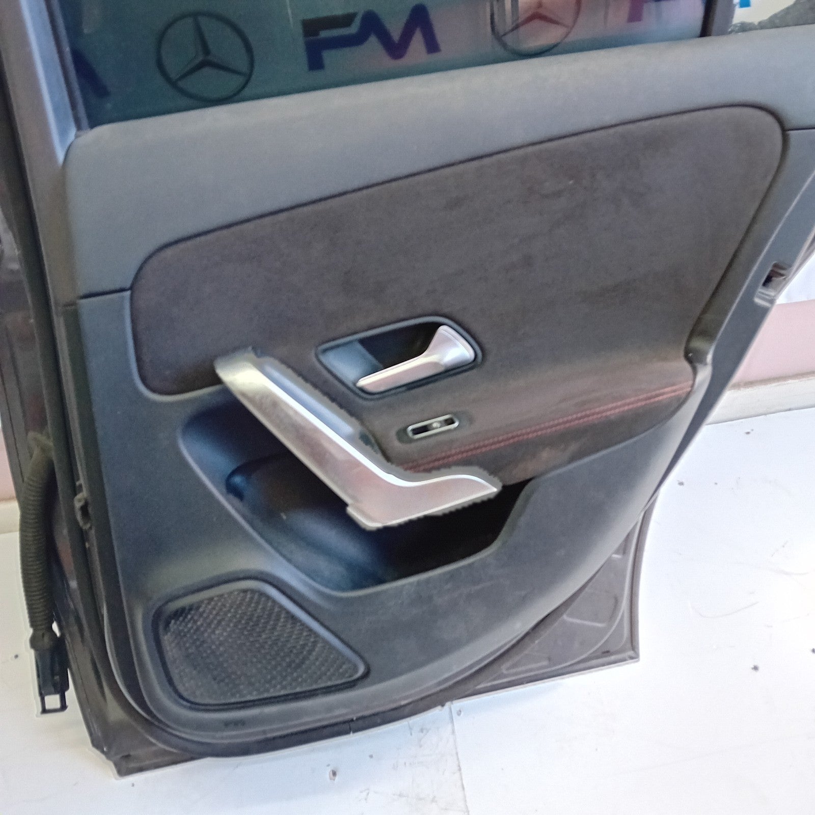 MERCEDES BENZ A-CLASS W177 DRIVER SIDE REAR DOOR ( OFF SIDE REAR ) FM09