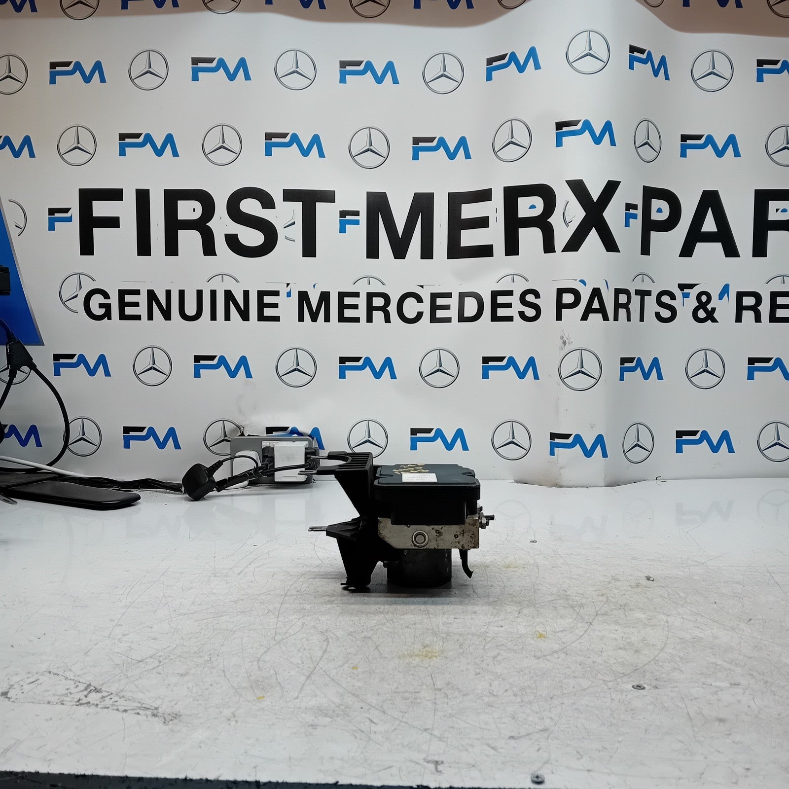 MERCEDES BENZ B-CLASS W246 ABS PUMP CONTROL MODULE UNIT A0094315212 FM001463