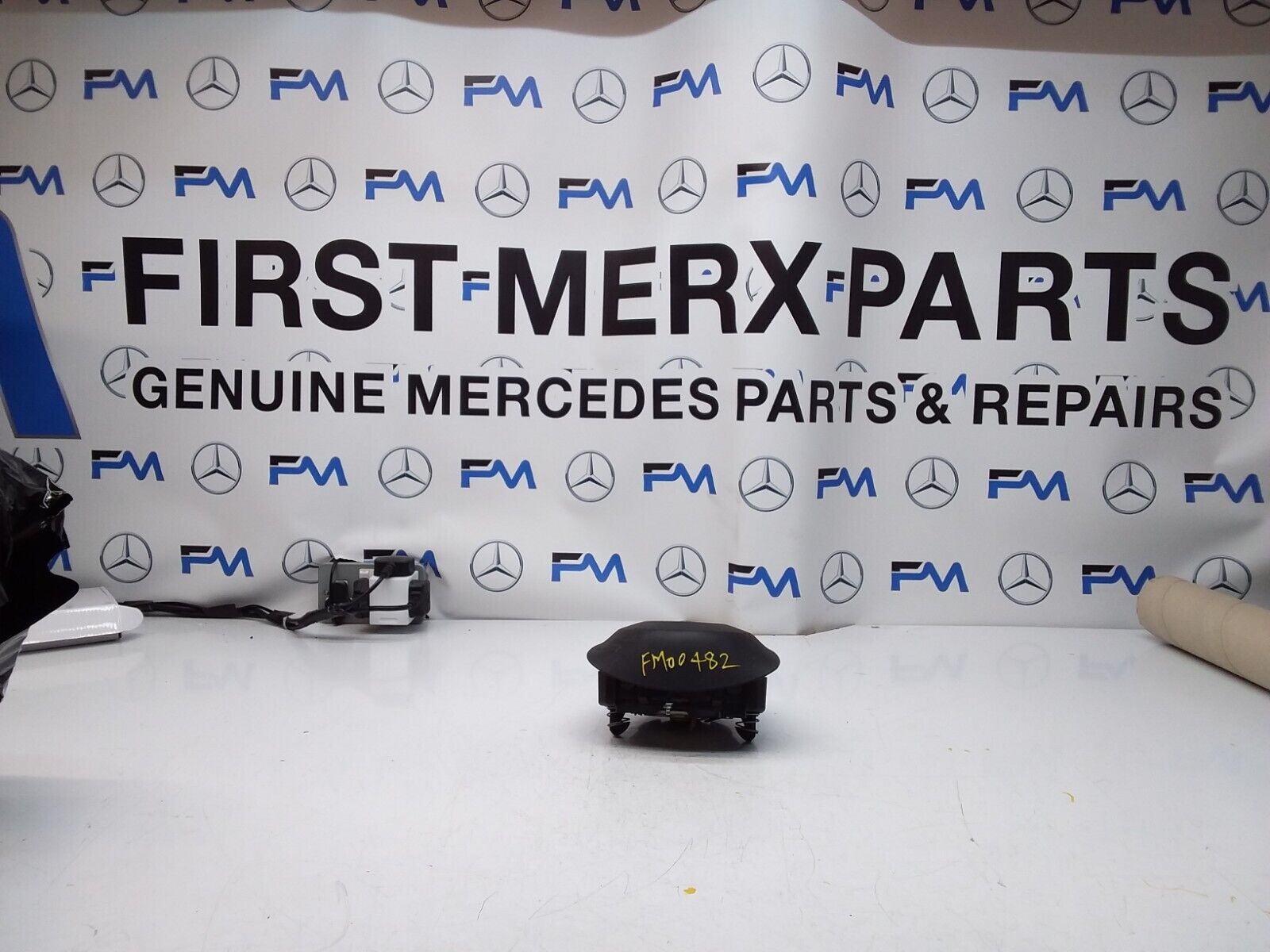 MERCEDES C-CLASS W205 STEERING WHEEL AIRBAG 308998796162-AA FM00482