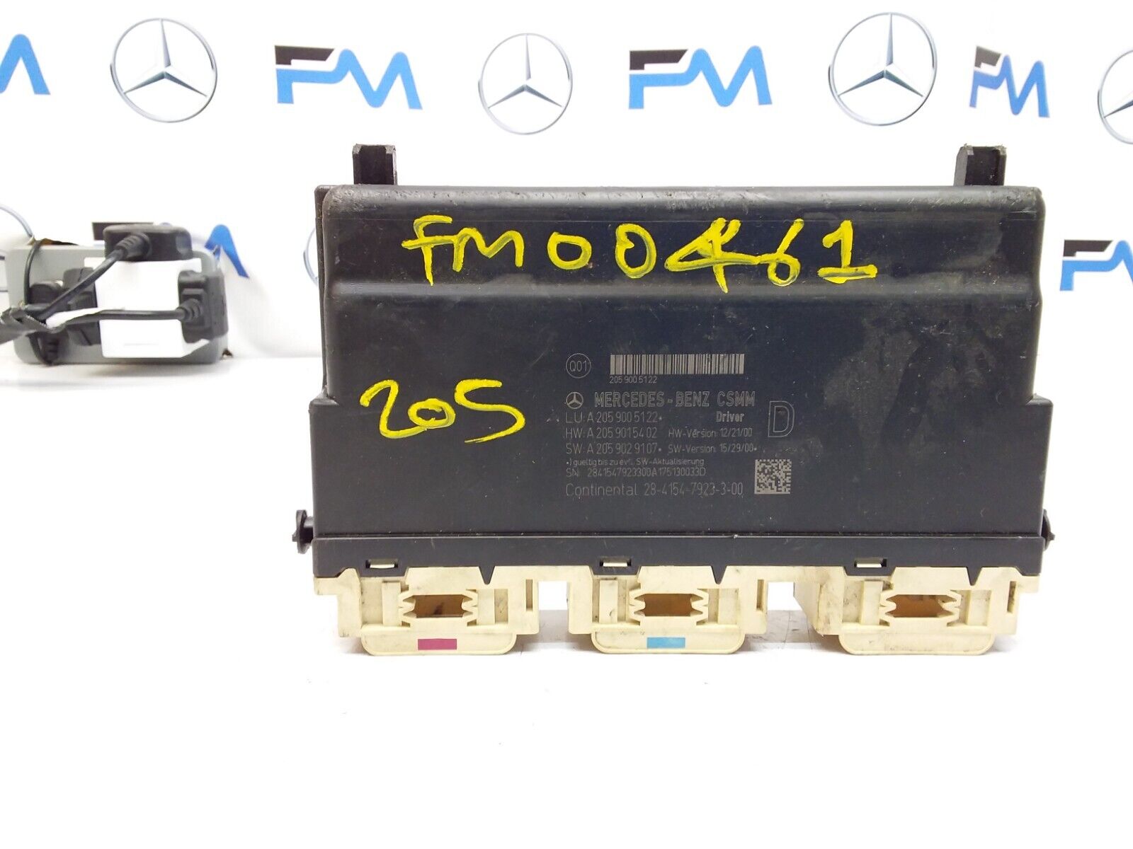 MERCEDES C-CLASS W205 FRONT RIGHT SEAT CONTROL MODULE A2059005122 FM00461