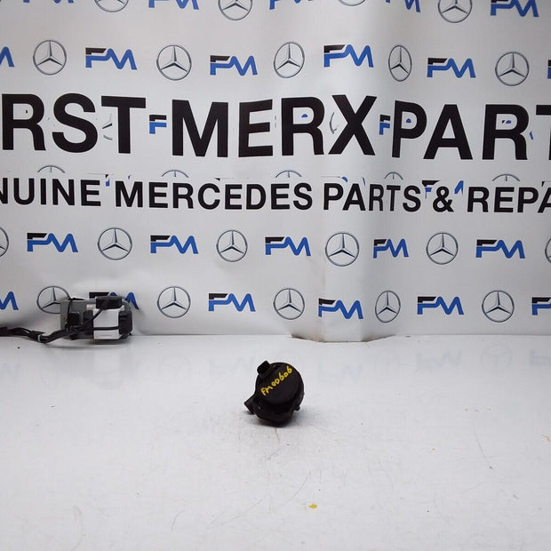 Mercedes E-CLASS W211 ELECTRIC COOLANT WATER PUMP A2118350028 FM00606
